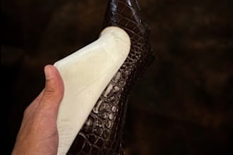 design and develop professional footwear for your brand
