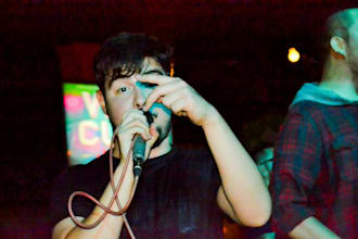 sing male rock vocals, metals vocals and hard rock singer songwriter