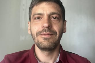 translate italian and english to romanian