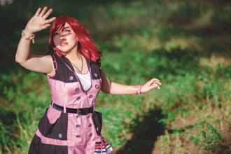 do cosplay creation props