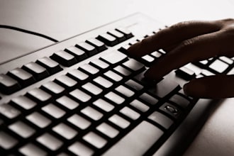 transcriptor a texto de imágenes, videos, audios