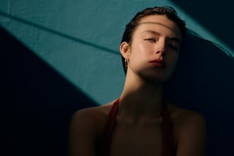 do high end photo retouching for beauty, portraits, and editorial