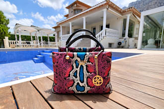 ich inszeniere deine tasche in einer echten villa in spanien