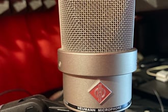 record audio files for dubbing, voice over, audio books, audio guides and more