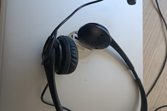do professional audio transcription and video transcription