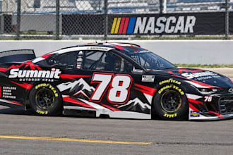 design custom nascar liveries for iracing