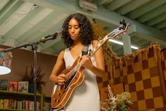 be female singer write sing and produce afrobeat afro pop afro house amapiono