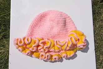 crochet a ruffle hat for you