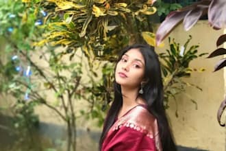 be your professional female model or brand item modelling