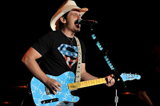 sing  professional american  country music vocals and play guitar