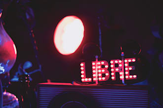 make a nice beat for your track with live instruments