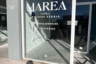 design print ready banners, shop signs and window graphics