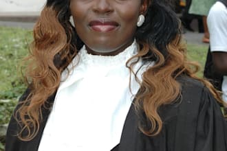 draft, review and edit professional legal contracts, mou and agreements