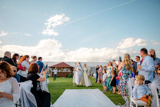 capture your elopement or wedding in croatia
