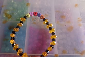 make custom handmade beaded bracelets for you