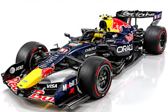 deliver 3d f1 sport car with custom team livery, rig 3d vehicle in blender, kits