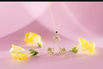 do jewelry retouching with gold, rose gold and white gold color variants