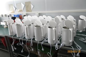 qc inspect goods, quality check at factory, guangdong, china