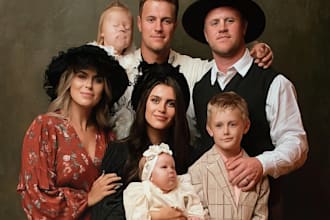 art family portrait, friendship portrait and portrait