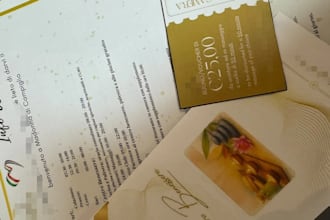 design your next broschure menu or voucher