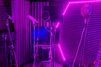 write and record professional indie rock vocals using an sm7b