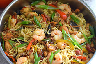 cook indomie with egg