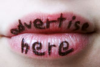 write Any Message On My Sexy Lips