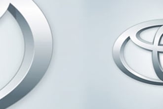 design an awesome logo using Adobe Illustrator just