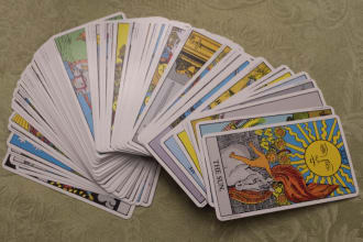 read your tarot cards