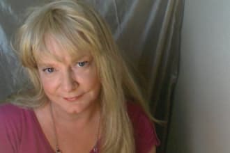 make you a video testimonial for your product or website in blond