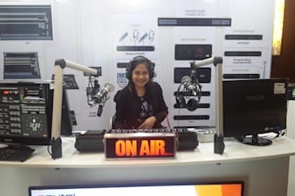 voiceover your project in english or filipino tagalog