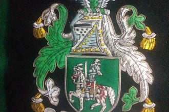 provide all kind of hand  embroidery and machine embroidery