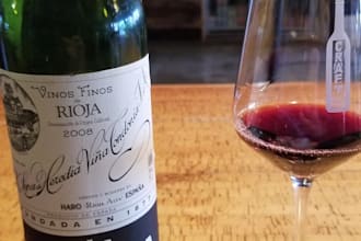 create your wedding wine list