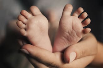 tell you about surrogacy in kenya, rwanda and get  surrogates
