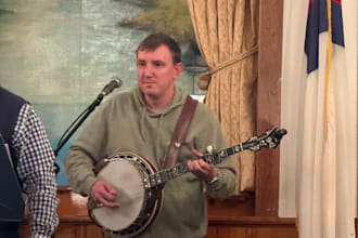 play banjo on your track