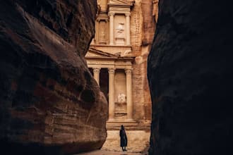 plan your trip to petra and jordan with a local expert guide