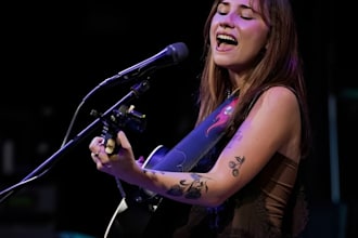 sing country music, americana, indie rock and soulful vocals