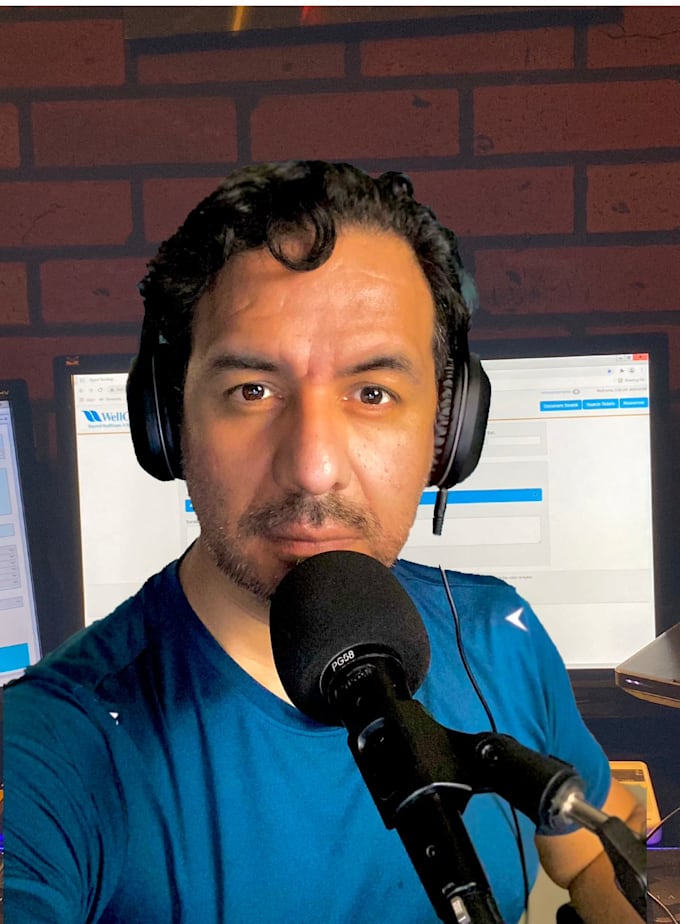 Do the best in recording in spanish male voiceover by Admoscarmarquin