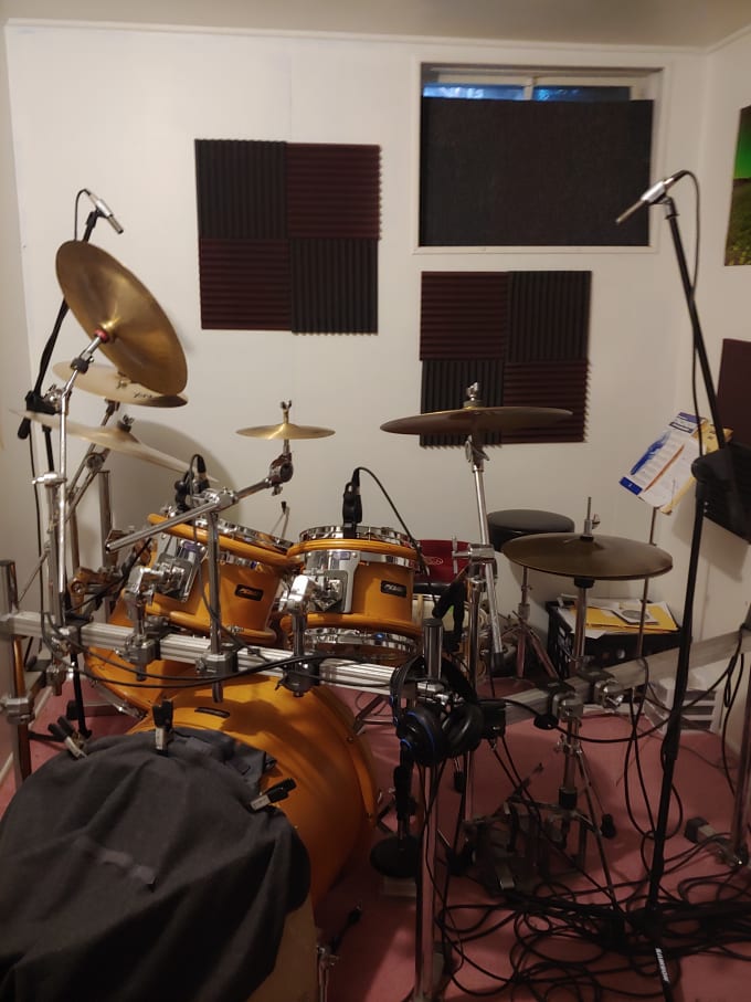 Drum tracks for shop recording