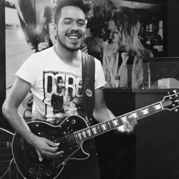 record professional guitar in your session