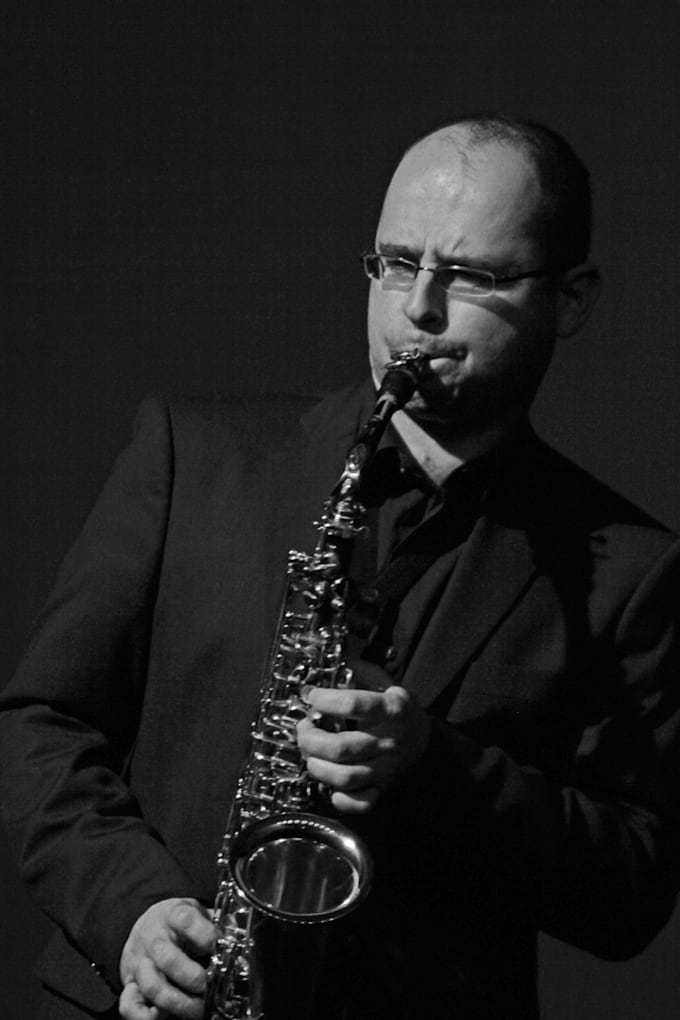 record a melodic saxophone solo for your song