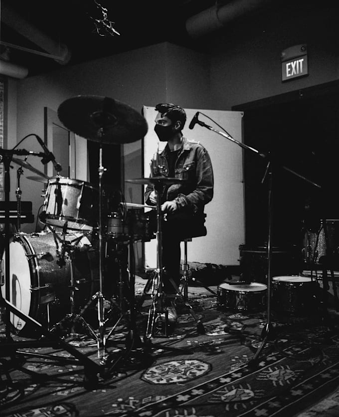 Record drums and percussion on your songs from my studio by