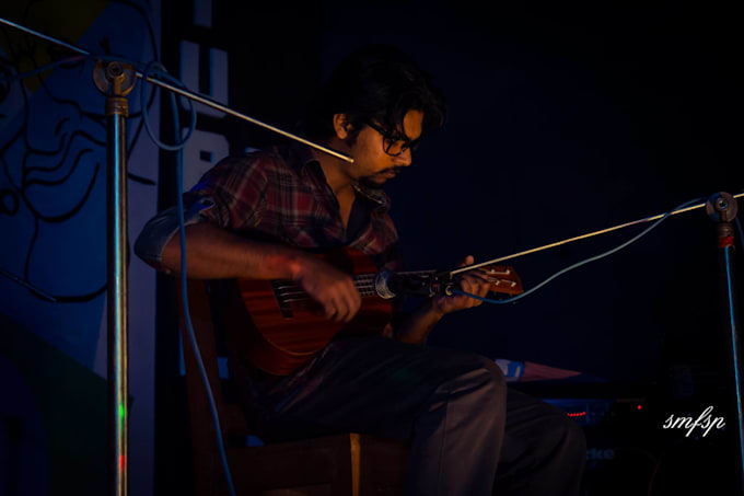 compose and record exclusive guitar music