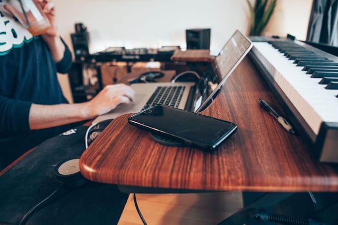 convert any audio or video to professional midi file