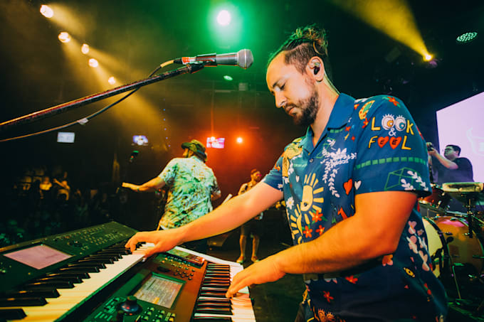 record keyboard tracks for your song with high quality sounds