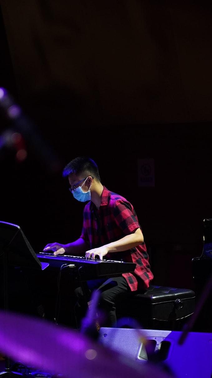 record piano or keyboard tracks for your song