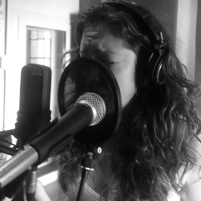 sing the lead voice and the harmonies of your song