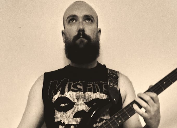 record black, death and doom metal bass guitar