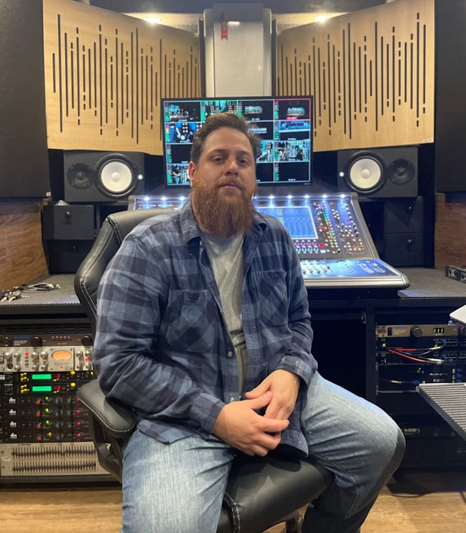 audio engineer, mixing and mastering protools