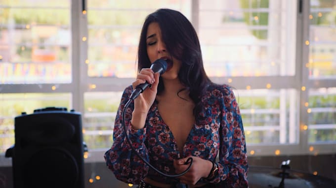 be your professional female vocalist and singer